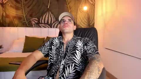 Mike Montoya online show from October 2025 11:29:02 PM