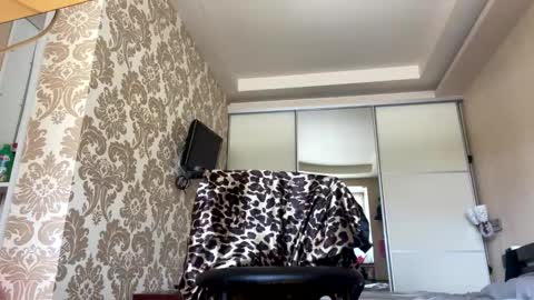 Mike online show from April 2026 09:18:01 AM