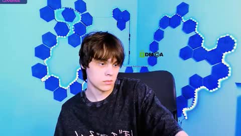 Your Mike  online show from December 2025 09:40:01 AM