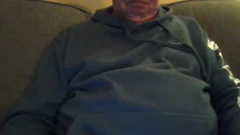 mikeb3200 online show from April 2026 02:06:01 AM