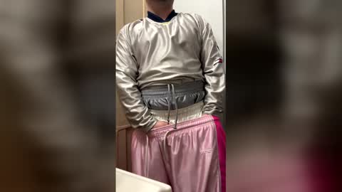 mikeballshorts online show from May 2026 07:24:01 AM