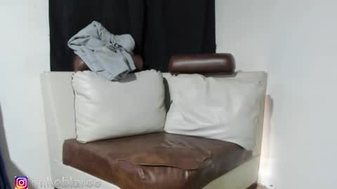 mikeblaree online show from November 2025 04:51:01 PM