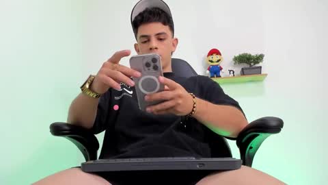 Mike Cooper online show from January 2026 04:37:02 AM