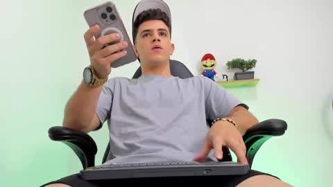 Mike Cooper online show from January 2026 07:28:02 PM