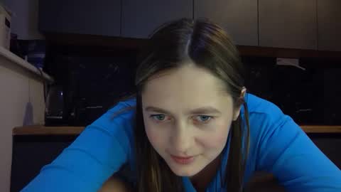 mikee4478 online show from April 2026 09:32:02 PM