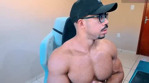 Snapshot of mikehotk chatting on September 2025 07:08:02 PM mikehotk online show from September 2025 07:08:02 PM