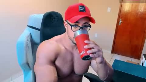 Snapshot of mikehotk chatting on September 2025 07:19:02 PM mikehotk online show from September 2025 07:19:02 PM