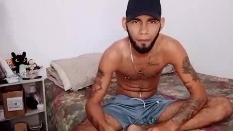 mikeking_leandroking online show from October 2025 01:44:02 PM