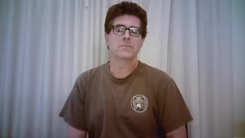 Snapshot of mikewulds chatting on December 2024 01:43:01 AM Mike online show from December 2024 01:43:01 AM