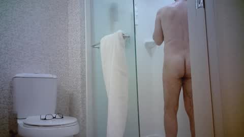 Snapshot of mikewulds chatting on January 2025 12:56:01 PM Mike online show from January 2025 12:56:01 PM