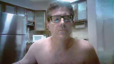 Snapshot of mikewulds chatting on February 2025 02:03:02 AM Mike online show from February 2025 02:03:02 AM