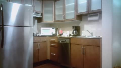 Snapshot of mikewulds chatting on February 2025 01:13:01 AM Mike online show from February 2025 01:13:01 AM