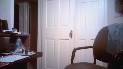 Snapshot of mikewulds chatting on February 2025 02:38:02 AM Mike online show from February 2025 02:38:02 AM