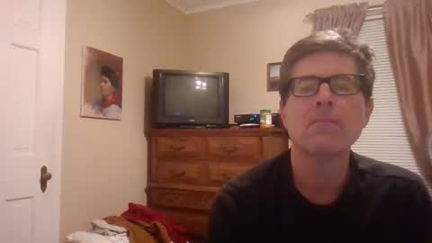 Snapshot of mikewulds chatting on February 2025 08:22:02 AM Mike online show from February 2025 08:22:02 AM