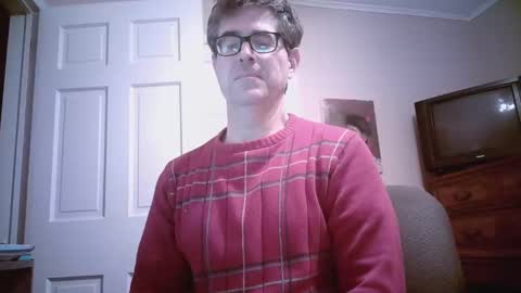 Snapshot of mikewulds chatting on February 2025 12:20:01 AM Mike online show from February 2025 12:20:01 AM