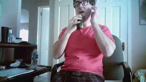 Snapshot of mikewulds chatting on March 2025 01:27:02 PM Mike online show from March 2025 01:27:02 PM