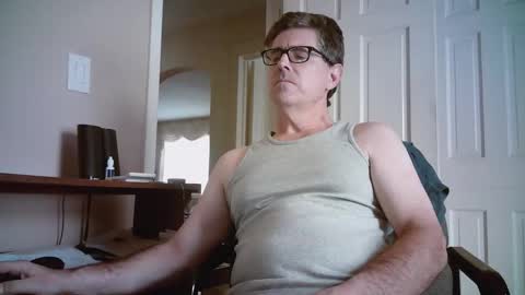 Snapshot of mikewulds chatting on September 2025 05:51:02 PM Mike online show from September 2025 05:51:02 PM