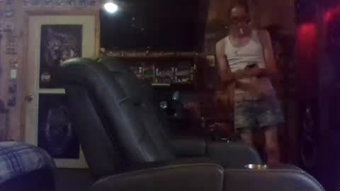 Snapshot of mikey33436 chatting on September 2025 04:36:02 AM Michael online show from September 2025 04:36:02 AM