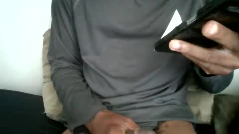 Snapshot of mikeybear562 chatting on May 2026 02:23:01 PM mikeybear562 online show from May 2026 02:23:01 PM