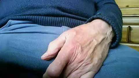 mikeybed online show from April 2026 01:40:01 PM