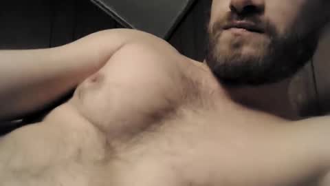 Snapshot of mikeylove92 chatting on January 2025 05:48:01 AM Mikey b online show from January 2025 05:48:01 AM