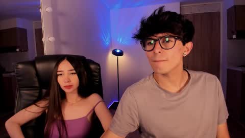 VIOLETAMIKE online show from November 2025 12:00:01 AM