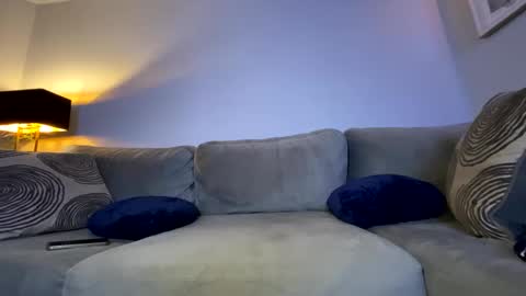 Snapshot of mikeywhite123 chatting on December 2024 04:44:01 AM mikeywhite123 online show from December 2024 04:44:01 AM