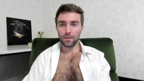 Mikhail online show from January 2025 11:32:01 AM