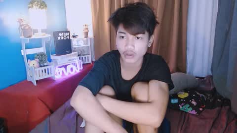 Mikhayla and Zeus online show from December 2024 02:31:01 AM