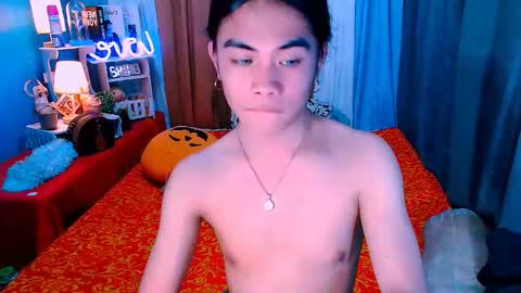 Mikhayla and Zeus online show from February 2025 07:00:01 AM