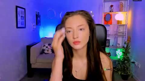Snapshot of miki_nikki chatting on June 2026 05:37:01 AM Miki online show from June 2026 05:37:01 AM