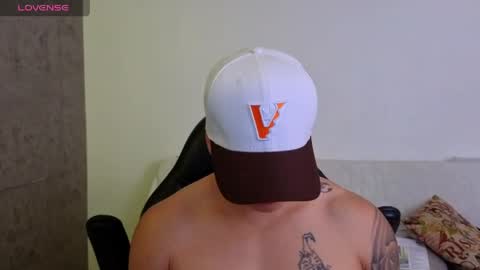 MIKKE online show from April 2026 02:48:01 PM