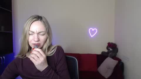 Adalina online show from March 2026 06:51:01 PM