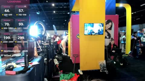 Snapshot of mikmagik chatting on October 2025 06:41:02 PM Mikaylah online show from October 2025 06:41:02 PM