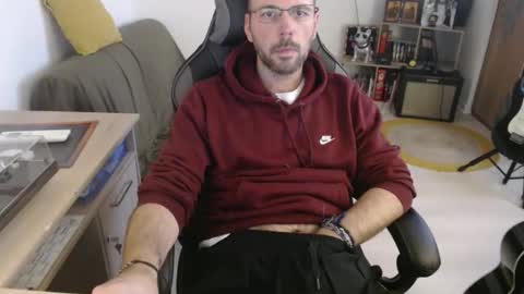 mikmik91 online show from February 2026 03:28:02 PM