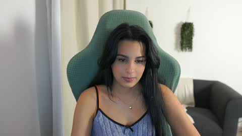 Kiara online show from January 2025 05:26:01 PM