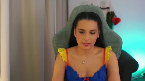 Kiara online show from February 2025 02:13:02 PM