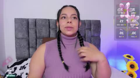 Snapshot of mila_chic chatting on October 2025 10:59:02 PM mila online show from October 2025 10:59:02 PM