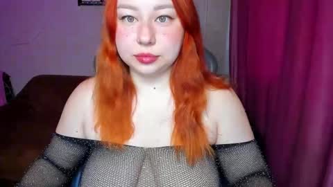 Snapshot of mila_foxxxy chatting on September 2025 08:05:01 AM Mila shy sensual person online show from September 2025 08:05:01 AM