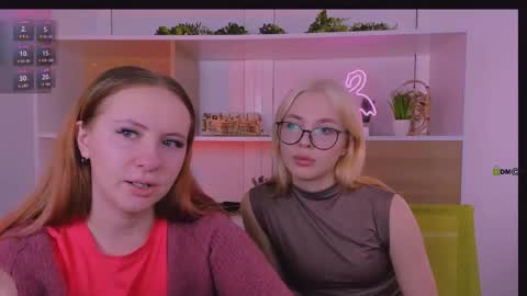 Snapshot of mila_glow chatting on October 2025 08:59:01 AM mila_glow online show from October 2025 08:59:01 AM