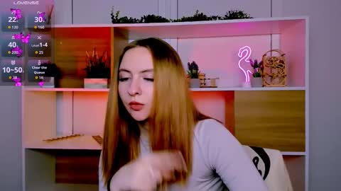 Snapshot of mila_glow chatting on November 2025 07:47:01 PM mila_glow online show from November 2025 07:47:01 PM