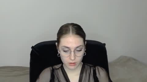 Snapshot of mila_keyy chatting on February 2026 08:19:02 PM mila_keyy online show from February 2026 08:19:02 PM