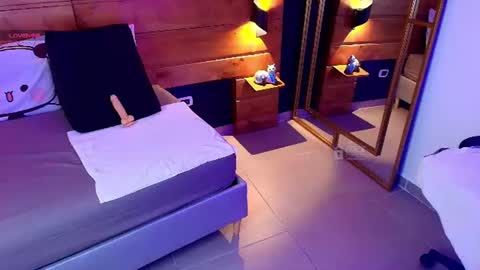 Snapshot of mila_kiitty chatting on July 2026 11:27:01 AM Milena online show from July 2026 11:27:01 AM