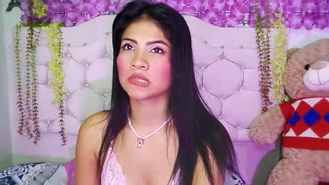 laura online show from April 2026 07:09:01 AM