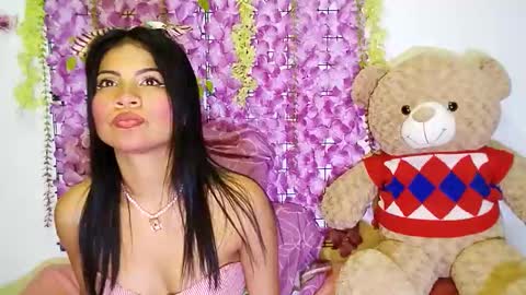 laura online show from April 2026 10:08:02 AM