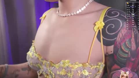 M I L A  online show from November 2025 11:54:01 AM