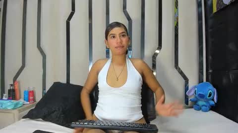 Snapshot of mila_star_hh chatting on April 2026 01:55:02 AM Mila online show from April 2026 01:55:02 AM