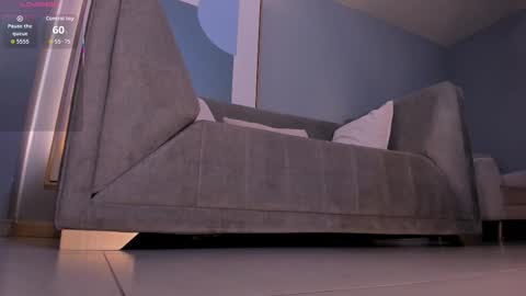 Mila online show from December 2025 04:30:02 AM