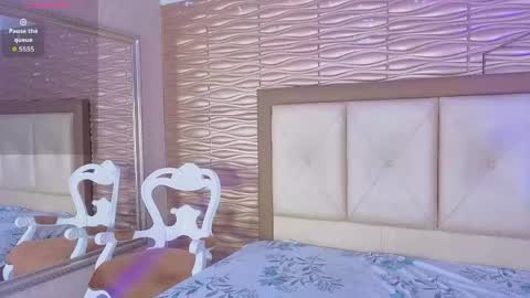 miladiosa online show from May 2026 12:13:02 PM