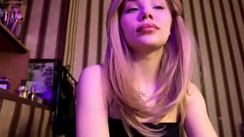Snapshot of milakittys chatting on June 2026 11:30:02 AM milakittys online show from June 2026 11:30:02 AM